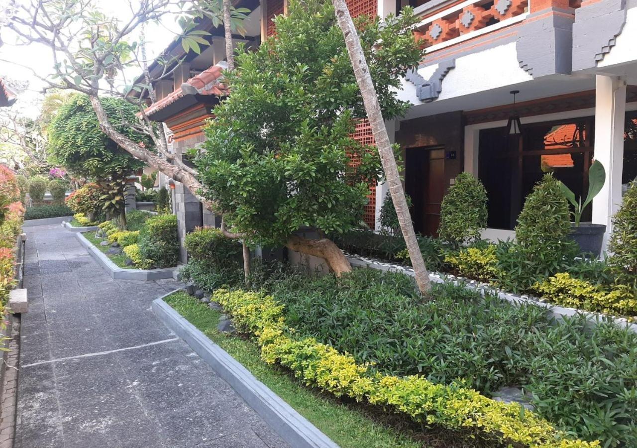 Dewa Bharata Bungalows Legian Exterior photo