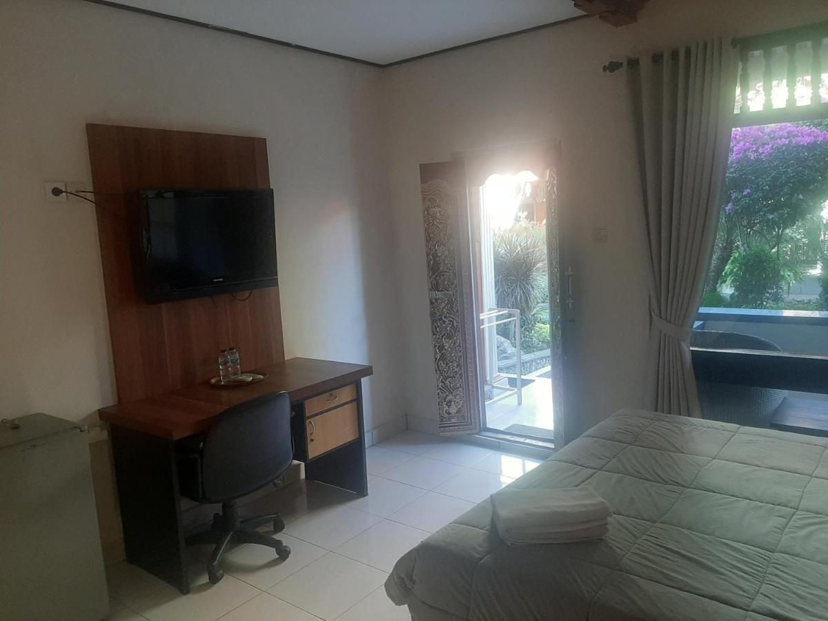 Dewa Bharata Bungalows Legian Room photo